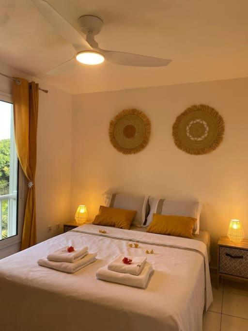 Villa Albizia 974 Avec Piscine Et Spa Saint Pierre Ngoại thất bức ảnh